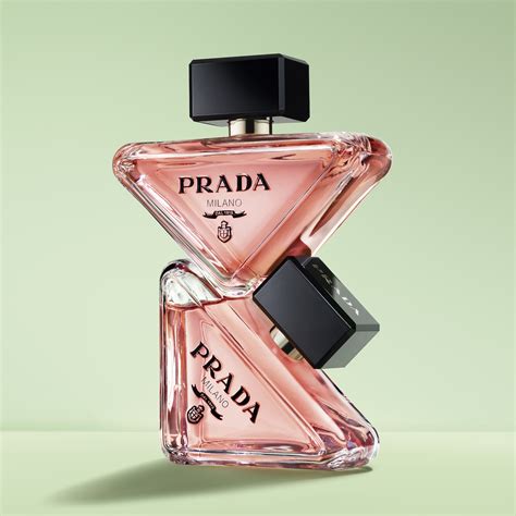 The Unparadoxical Nature of Paradoxe by Prada